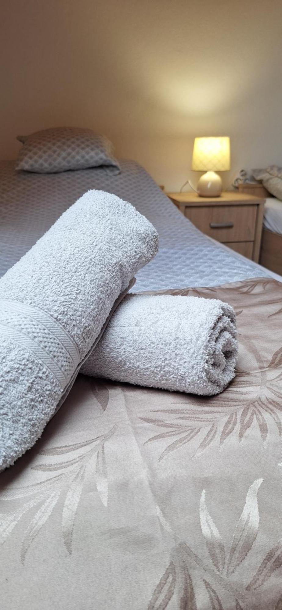 For You Apartman Gyula Zewnętrze zdjęcie