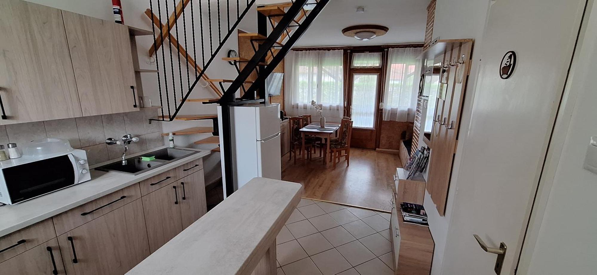 For You Apartman Gyula Zewnętrze zdjęcie